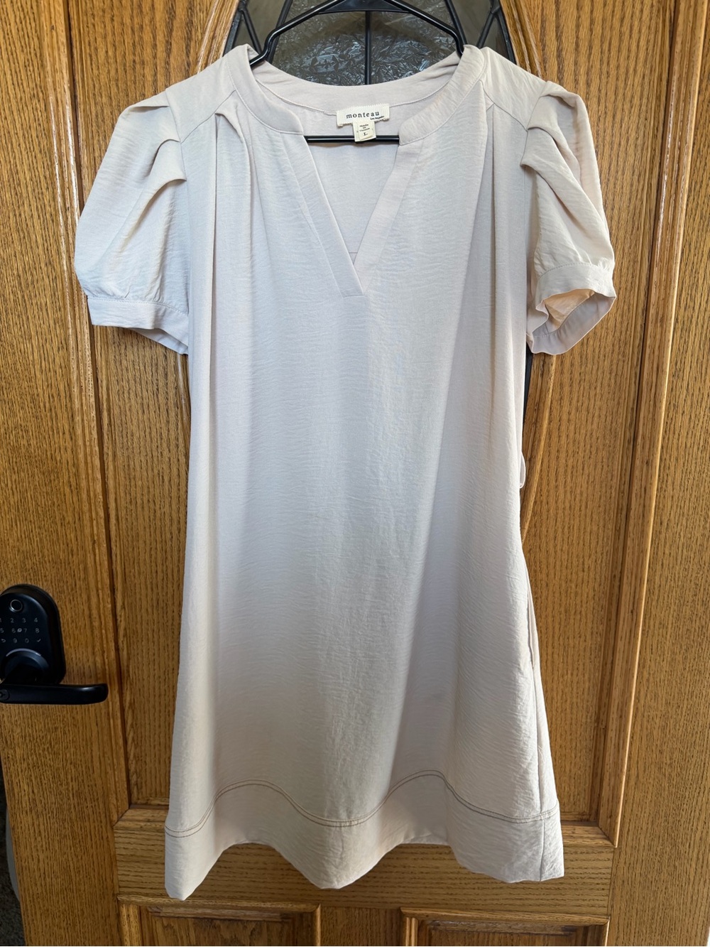 Monteau Light Beige V-Neck Short Puff Sleeve Dress